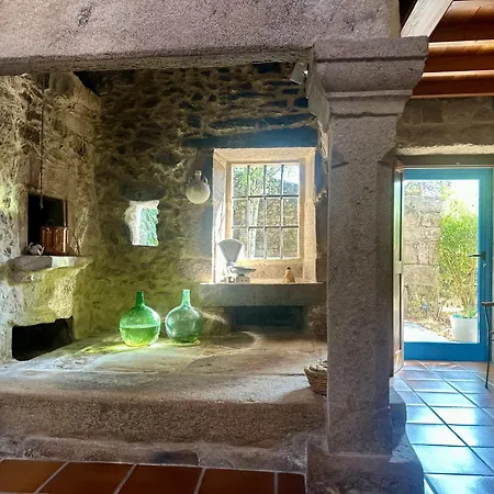 Casa Do Bidueiro بيت للعطل Teo